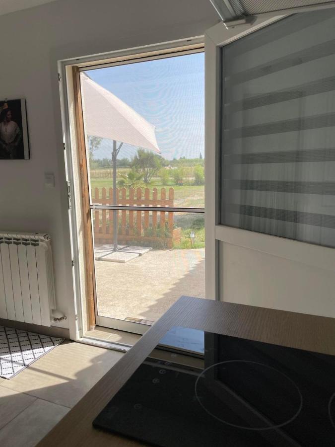 « La Parenthese » Gite En Camargue Arles Buitenkant foto